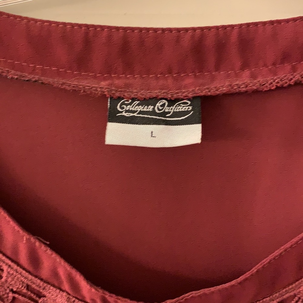 Maroon / Burgundy Tunic Top - Picture 3 of 5